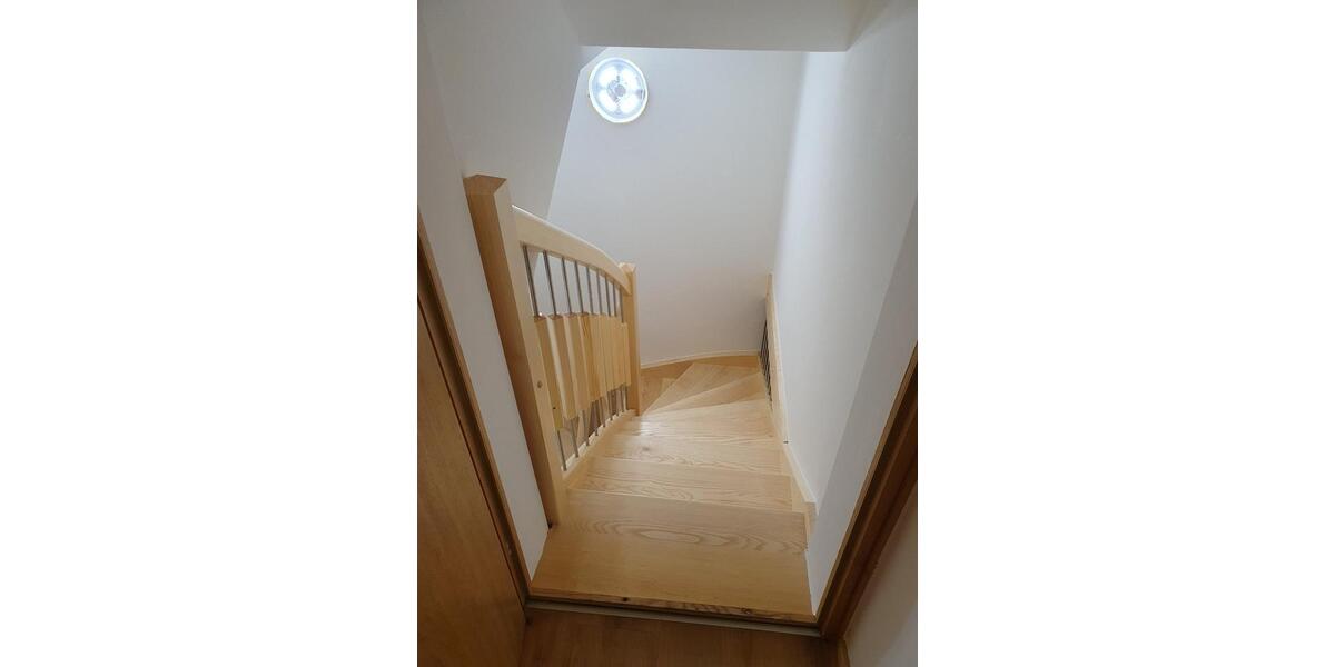 Etagenwohnung Rohrdorf - 3.5 Zimmer, 78 m&sup2;, 1.125&euro; | Angebot:26560505