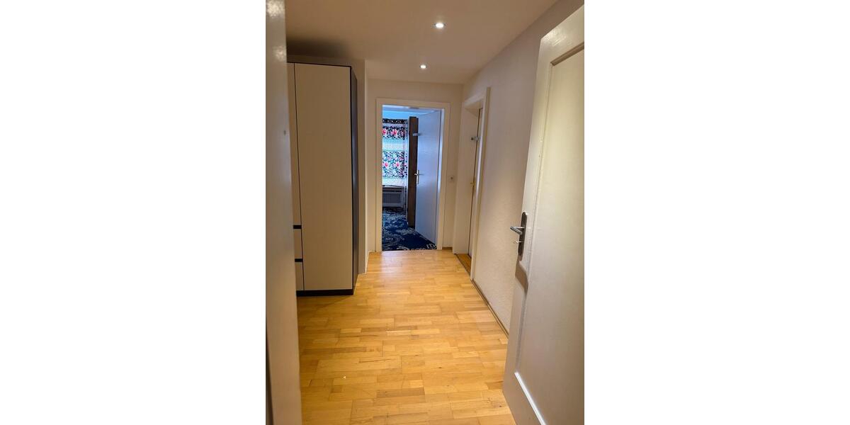 Einfamilienhaus Rosenheim Innenstadt - 7 Zimmer, 150 m&sup2;, 3.000&euro; | Angebot:26614458