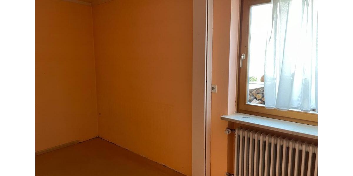 Einfamilienhaus Kirchseeon - 7 Zimmer, 270 m&sup2;, 1.450&euro; | Angebot:25590861