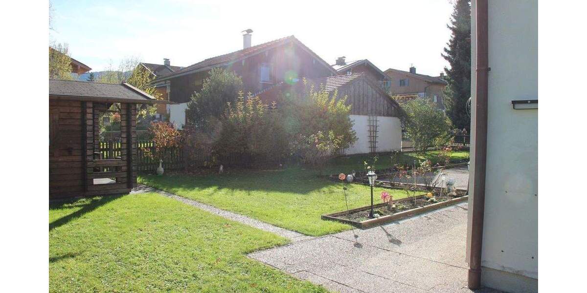 Einfamilienhaus Hausham - 8 Zimmer, 162 m&sup2;, 920.000&euro; | Angebot:25657515