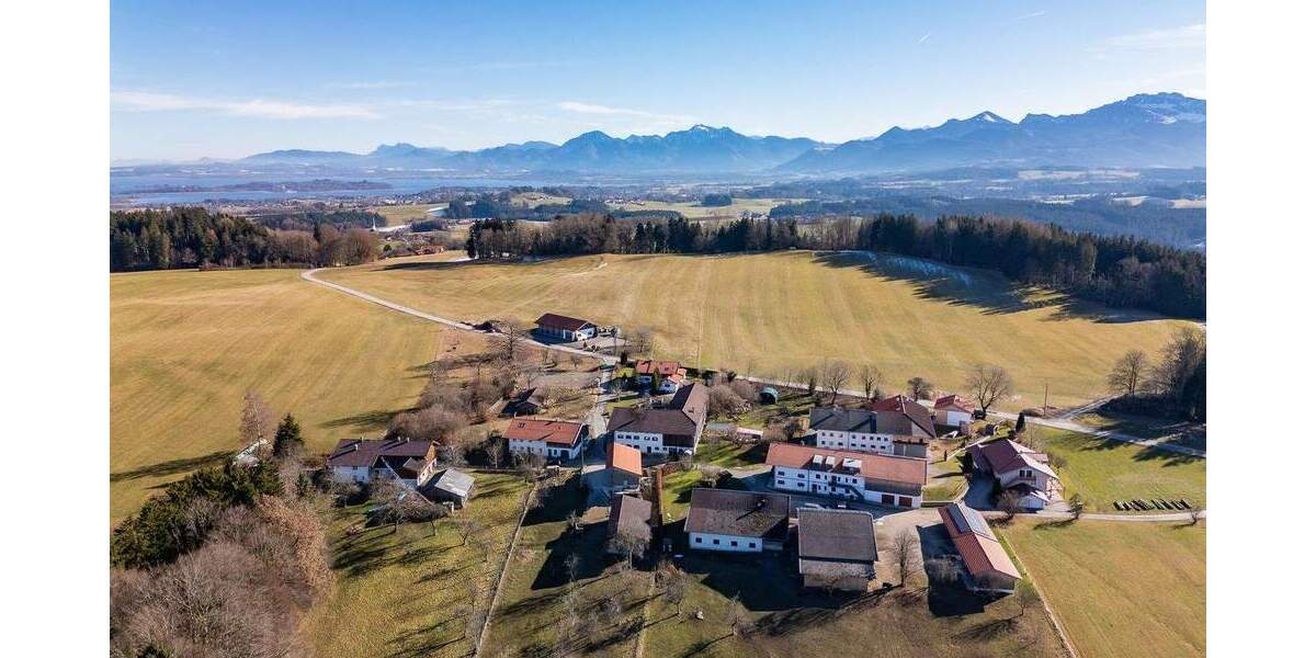 Bauernhaus, Landhaus Rimsting Ratzing - 6 Zimmer, 220 m&sup2;, 2.250.000&euro; | Angebot:25669854