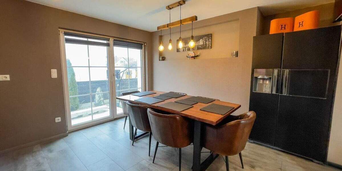 Mehrfamilienhaus, Wohnhaus Rosenheim Westerndorf St Peter - 9 Zimmer, 243 m&sup2;, 1.490.000&euro; | Angebot:25738502