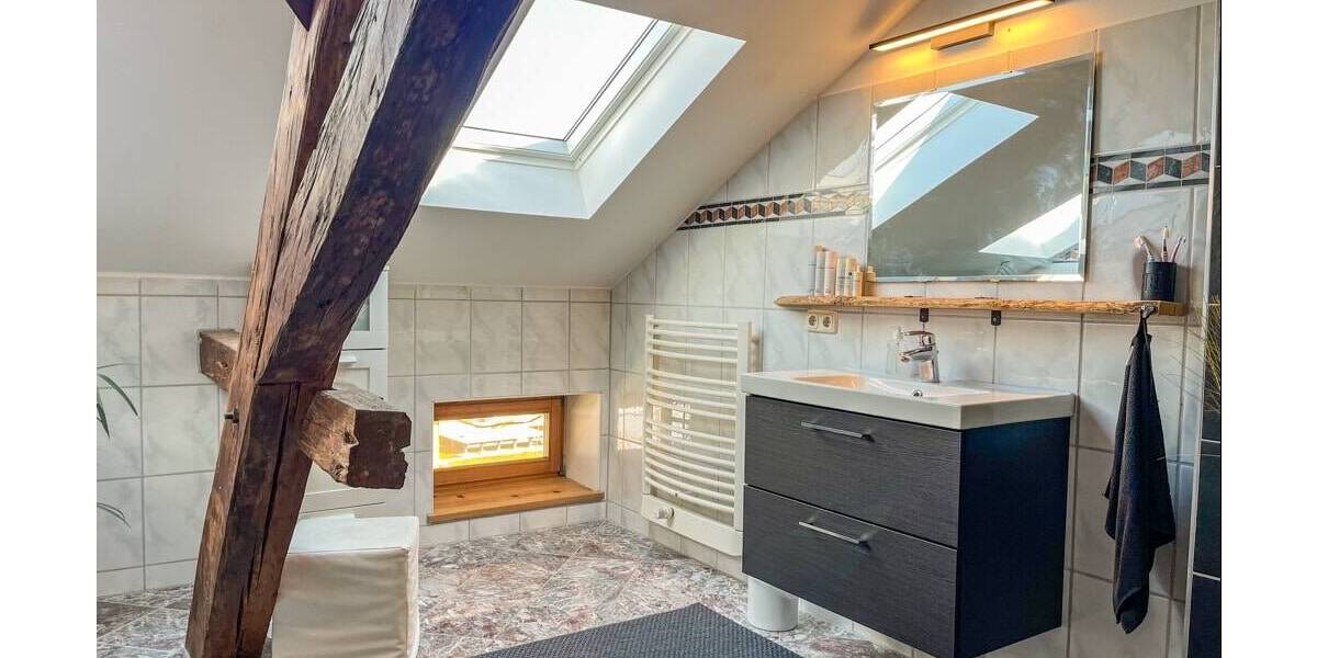 Etagenwohnung Söchtenau Innthal - 4 Zimmer, 160 m&sup2;, 589.000&euro; | Angebot:25667610