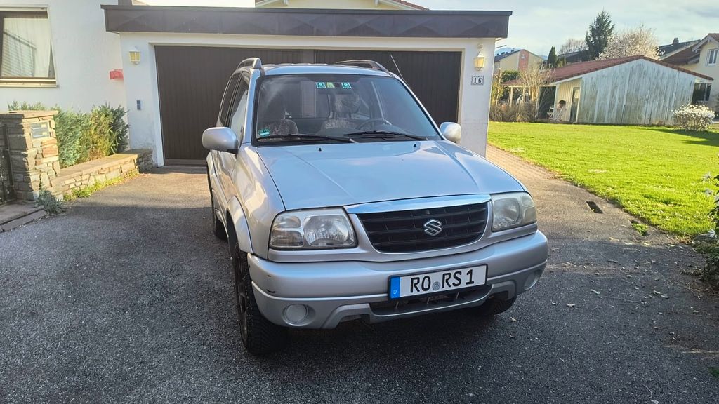 Suzuki Grand Vitara 170.000 km 5.000 &euro; Rosenheim 83022