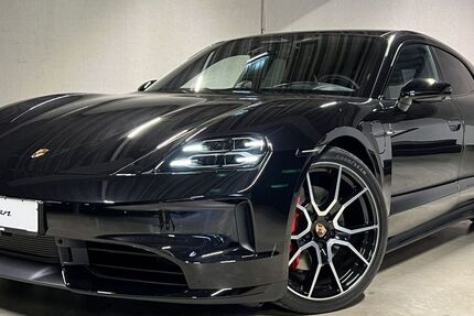 Porsche Taycan 4.900 km 139.890 &euro; Raubling 83064