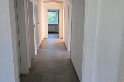 Wohnung Steinhöring - 5 Zimmer, 102 m&sup2;, 1.350&euro; | Angebot:27593922