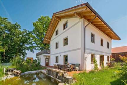 Wohnung Kolbermoor - 4.5 Zimmer, 138 m&sup2;, 2.000&euro; | Angebot:26992152