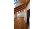 Dachgeschoßwohnung Bad Endorf - 4 Zimmer, 107 m&sup2;, 2.050&euro; | Angebot:26470948