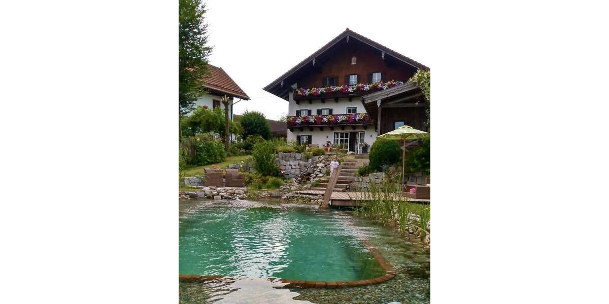 Einfamilienhaus Riedering - 9 Zimmer, 374 m&sup2;, 2.800&euro; | Angebot:26070011