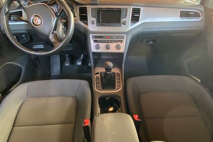 VW Golf Sportsvan 170.000 km 7.800 &euro; Soyen 83564