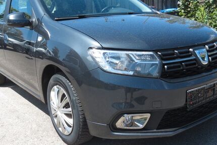 Dacia Sandero 80.900 km 5.900 &euro; Rosenheim 83026