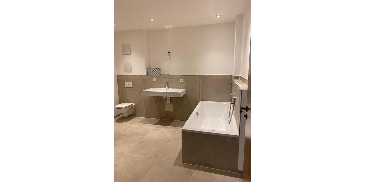 Etagenwohnung Aßling - 2 Zimmer, 84 m&sup2;, 1.150&euro; | Angebot:25943056