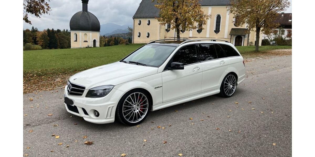 Mercedes-Benz C 63 AMG 119.000 km 41.700 &euro; Valley 83626