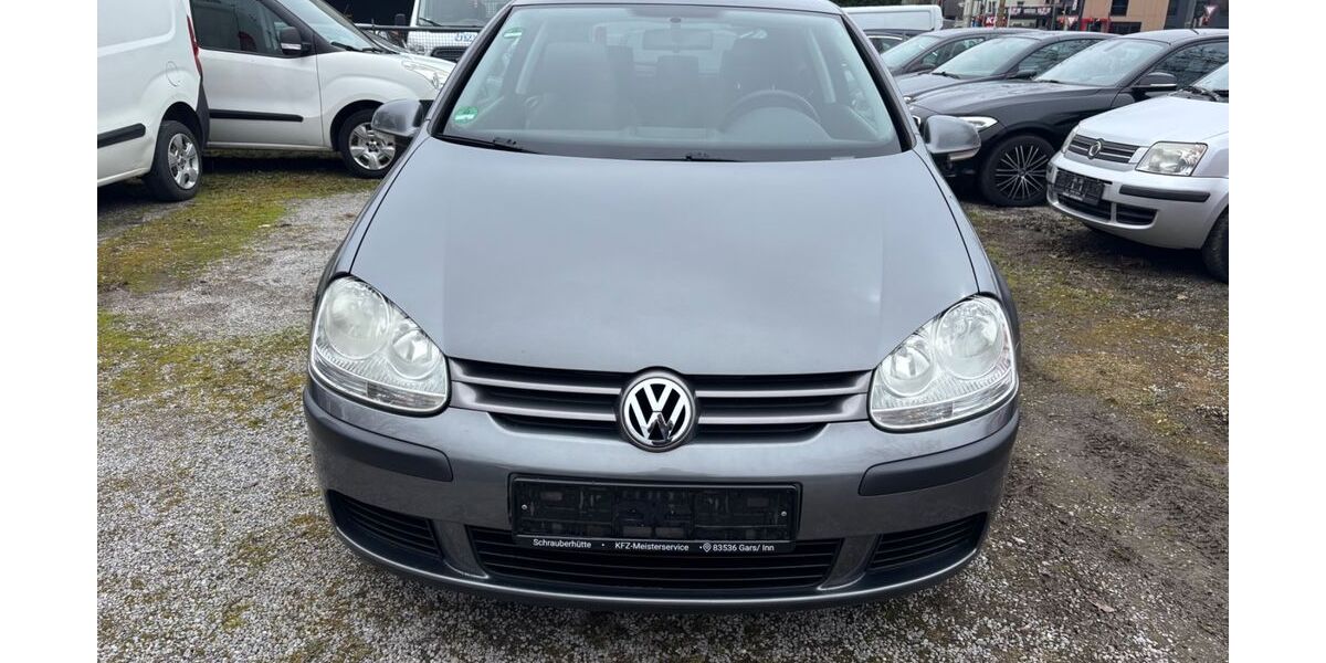 VW Golf 109.000 km 2.500 &euro; Rosenheim 83026