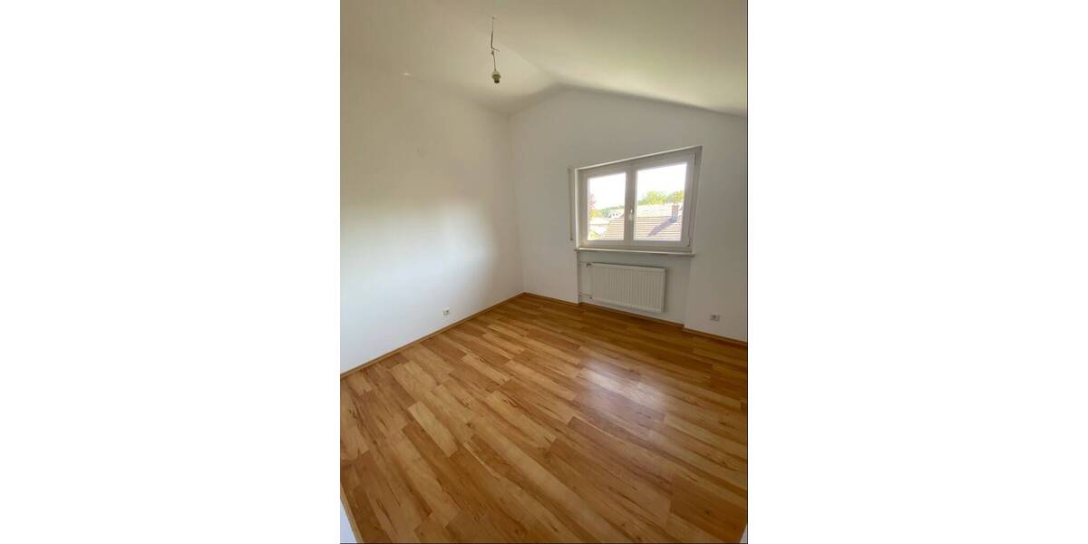 Reihenendhaus Rimsting - 6 Zimmer, 146 m&sup2;, 1.900&euro; | Angebot:26015584