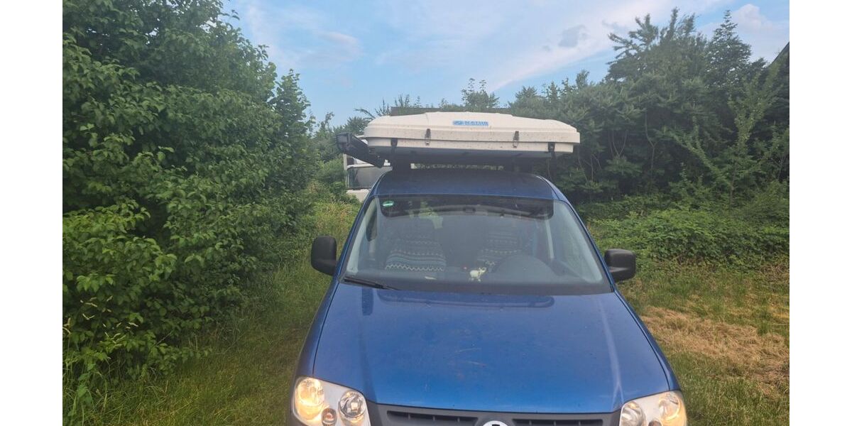 VW Caddy 181.018 km 8.500 &euro; Bad Endorf 83083