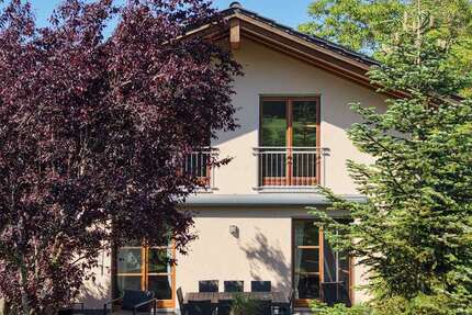 Haus Weyarn - 6 Zimmer, 138 m&sup2;, 1.100.000&euro; | Angebot:27021429