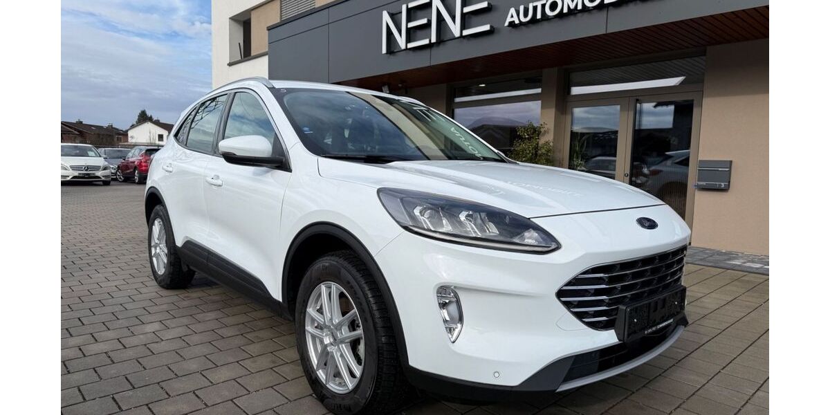 Ford Kuga 45.000 km 19.990 &euro; Rohrdorf-Thansau 83101