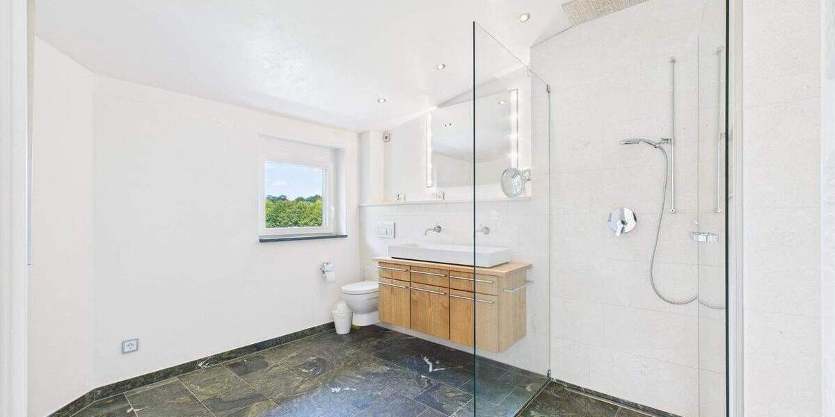 Etagenwohnung Bad Aibling - 3 Zimmer, 137 m&sup2;, 850.000&euro; | Angebot:25747209