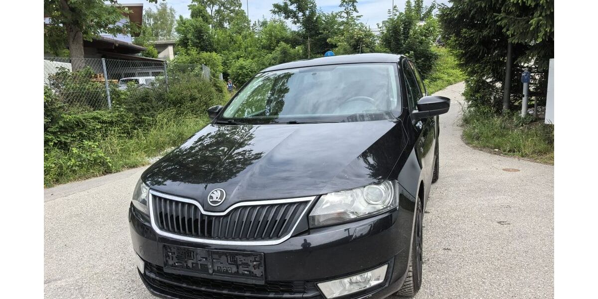 Skoda Rapid 229.869 km 3.199 &euro; Rosenheim 83026