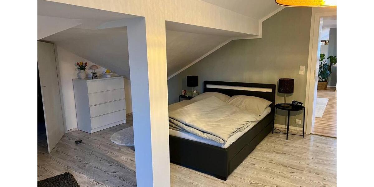 Dachgeschoßwohnung Tuntenhausen - 2 Zimmer, 71 m&sup2;, 1.050&euro; | Angebot:25989110