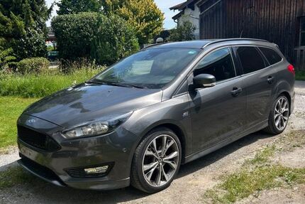 Ford Focus 124.716 km 8.300 &euro; Schechen 83135