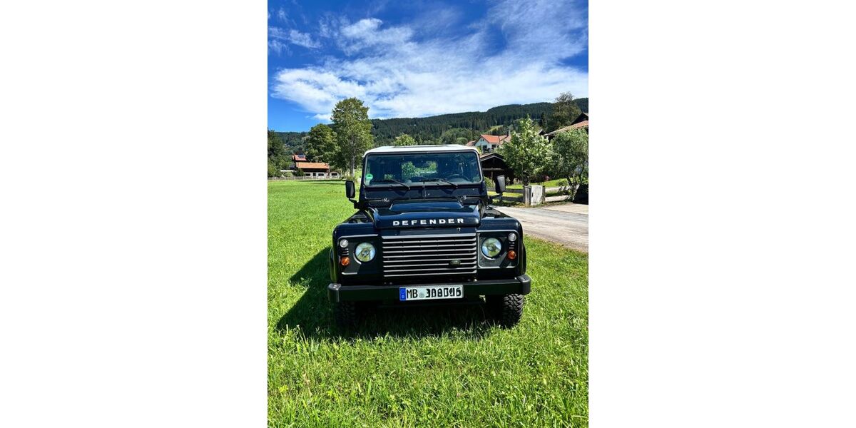 Land Rover Defender 8.665 km 58.700 &euro; Schliersee 83727