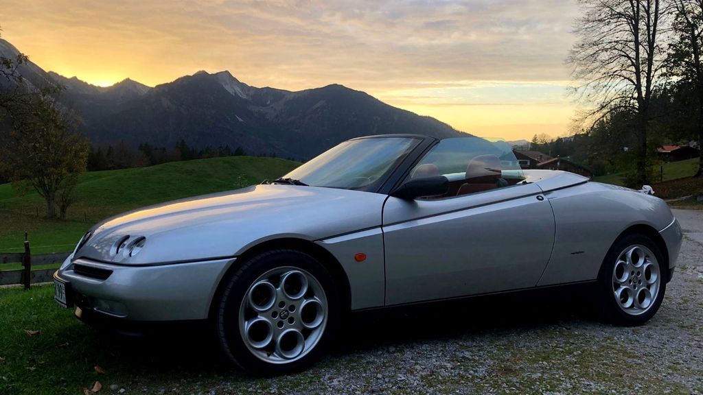 Alfa Romeo Spider 72.650 km 10.000 &euro; Glonn 85625