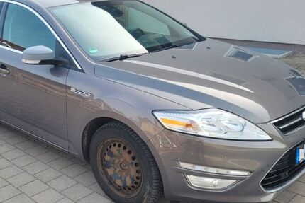 Ford Mondeo 242.263 km 3.900 &euro; Bad Aibling 83043