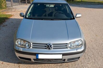 VW Golf 205.000 km 2.900 &euro; Bad Feilnbach 83075