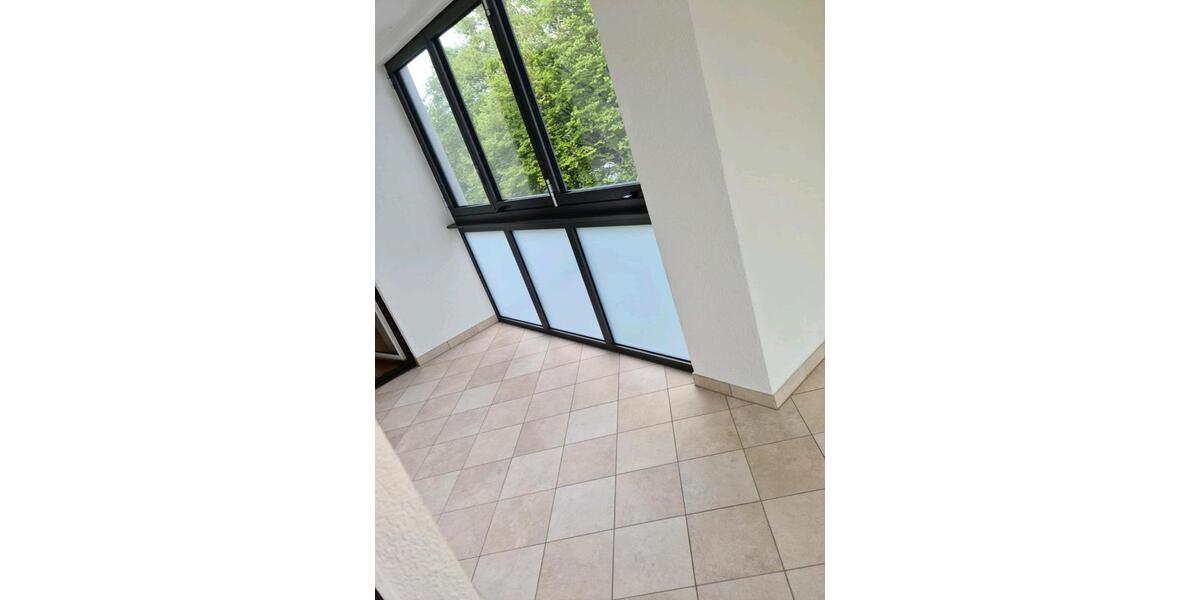 Etagenwohnung Bad Aibling - 4 Zimmer, 88 m&sup2;, 1.750&euro; | Angebot:25975830