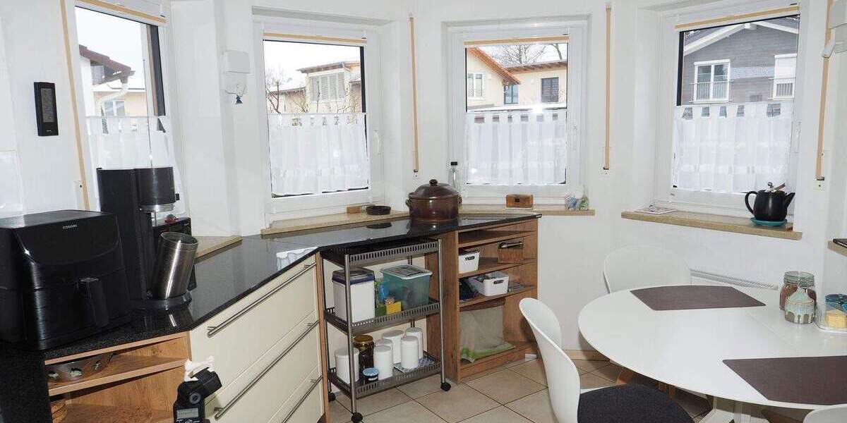 Etagenwohnung Kolbermoor - 4 Zimmer, 120 m&sup2;, 650.000&euro; | Angebot:25730441