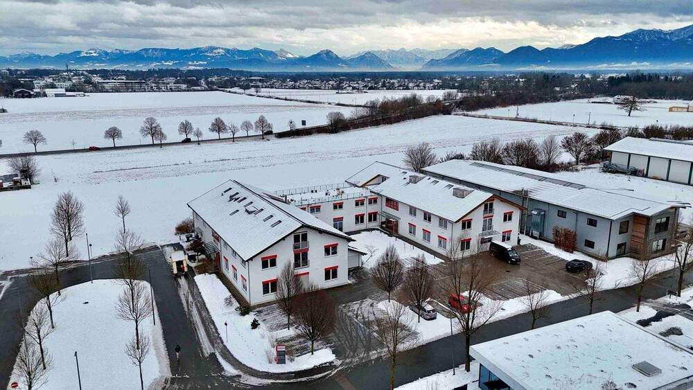 Gewerbeobjekt Bad Aibling Markfeld - 3.950&euro; | Angebot:25725552