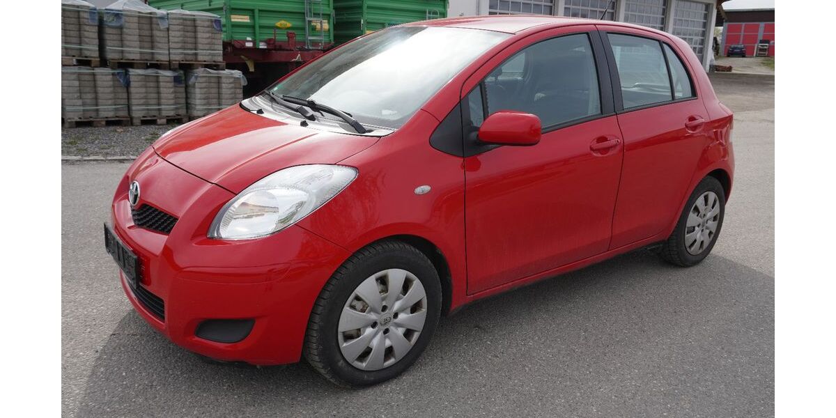 Toyota Yaris 164.600 km 1.990 &euro; Griesstätt 83556