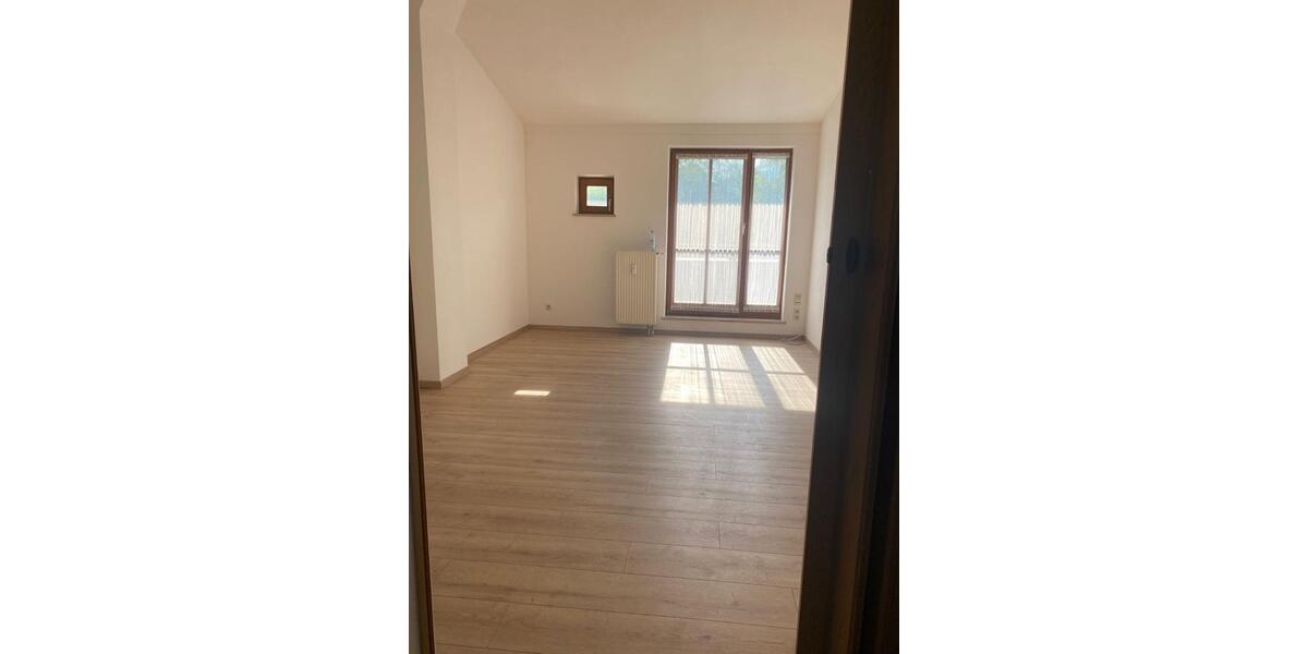 Etagenwohnung Rosenheim Egarten - 2 Zimmer, 54 m&sup2;, 900&euro; | Angebot:25996047