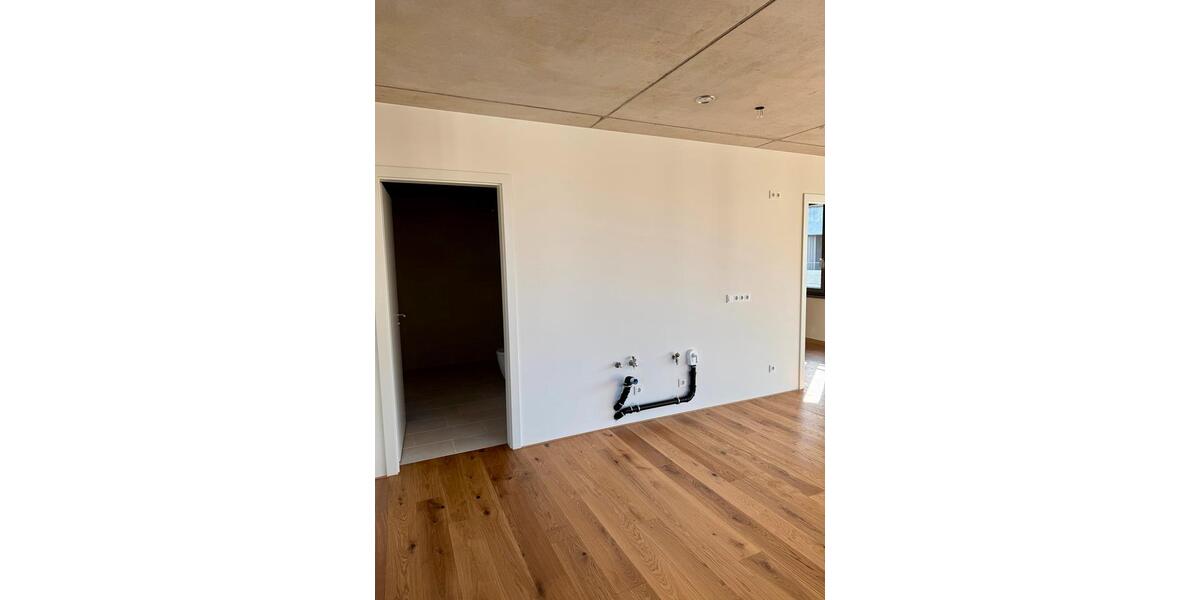 Etagenwohnung Rosenheim Egarten - 2 Zimmer, 65 m&sup2;, 1.150&euro; | Angebot:25945357