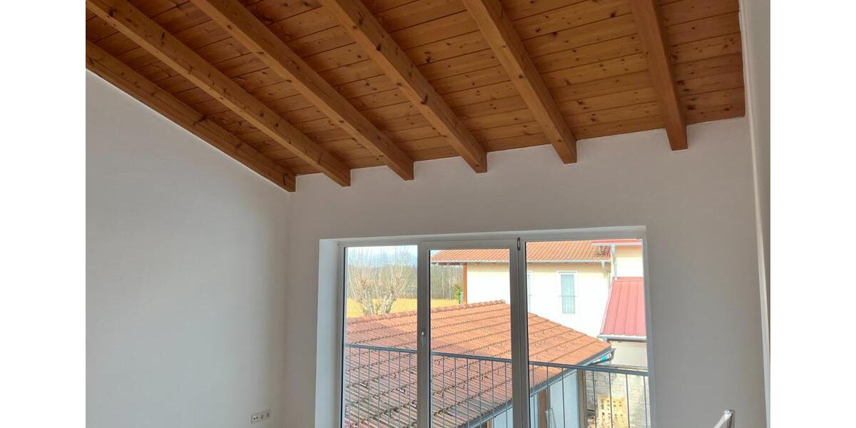 Dachgeschoßwohnung Griesstätt - 1 Zimmer, 19 m&sup2;, 430&euro; | Angebot:25252650