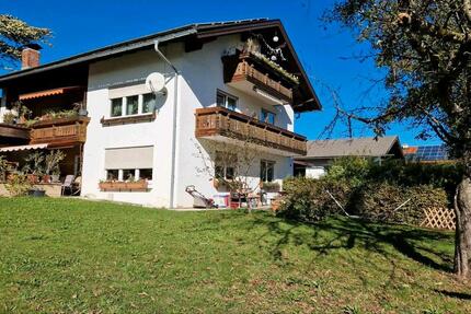 Wohnung Bad Endorf - 3 Zimmer, 74 m&sup2;, 980&euro; | Angebot:25956942