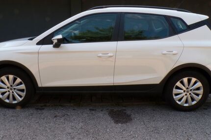 Seat Arona 133.755 km 10.499 &euro; Rosenheim 83026