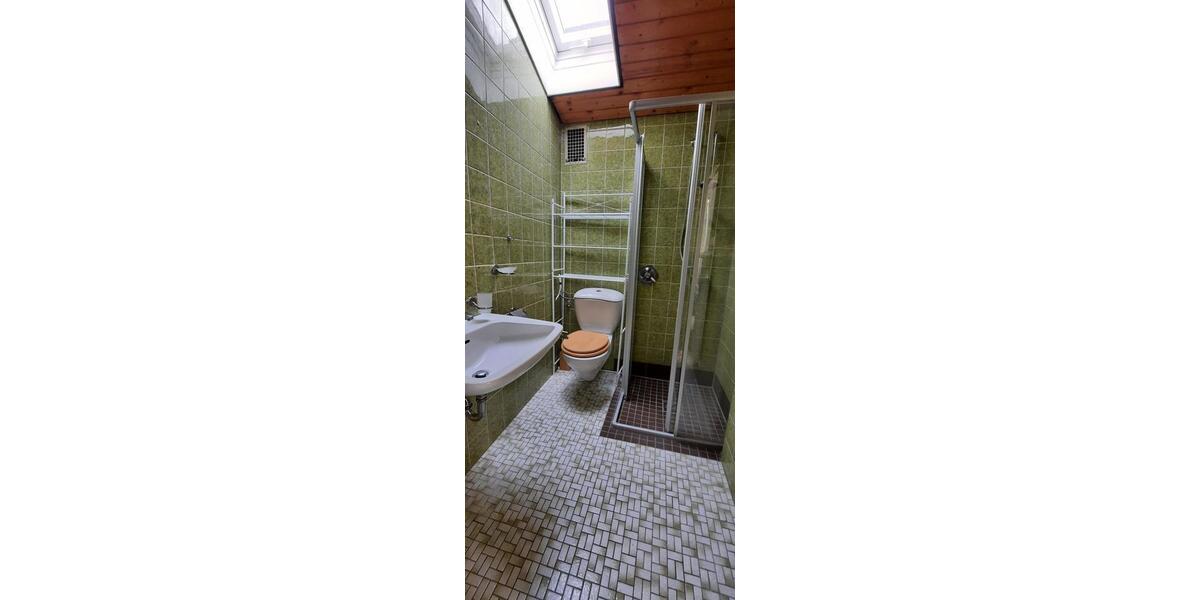 Dachgeschoßwohnung Schleching - 2 Zimmer, 50 m&sup2;, 500&euro; | Angebot:26336668