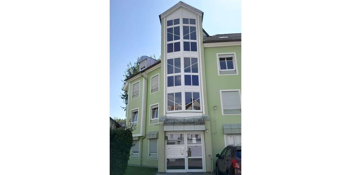 Etagenwohnung Rosenheim Innenstadt - 3 Zimmer, 81 m&sup2;, 395.000&euro; | Angebot:26973930
