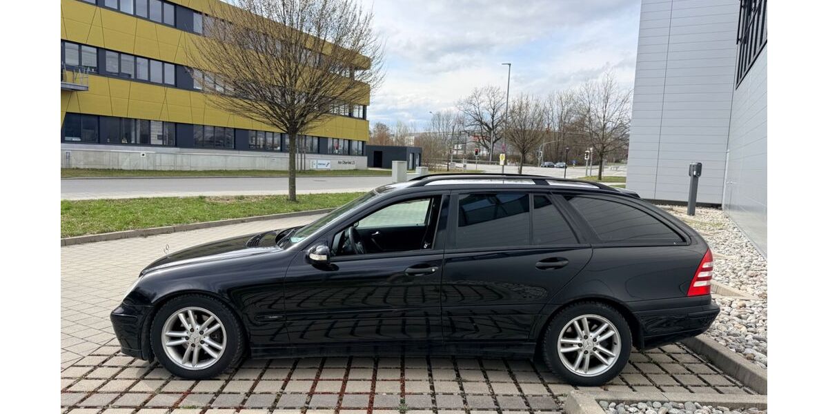 Mercedes-Benz C 220 359.782 km 3.499 &euro; Raubling 83064