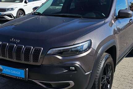 Jeep Cherokee 130.000 km 19.500 &euro; Raubling 83064