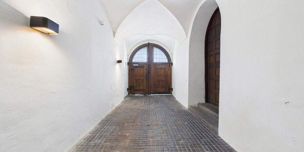 Gewerbeobjekt Ebersberg - 7 Zimmer, 2.200&euro; | Angebot:25747221