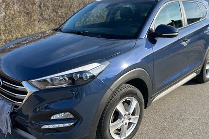 Hyundai TUCSON 105.000 km 14.999 &euro; Rosenheim 83024