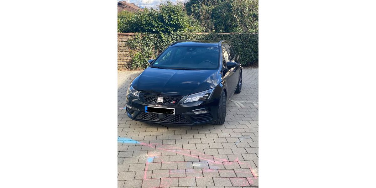 Seat Leon 75.000 km 22.500 &euro; Bad Aibling 83043
