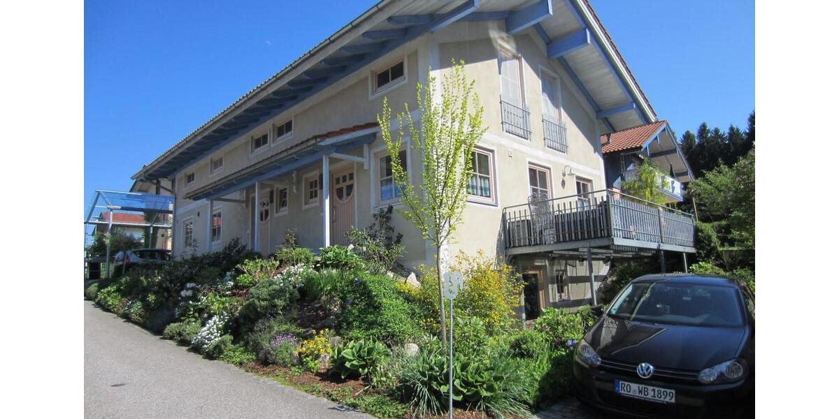 Maisonettenwohnung Bad Endorf - 3 Zimmer, 86 m&sup2;, 1.300&euro; | Angebot:25634211