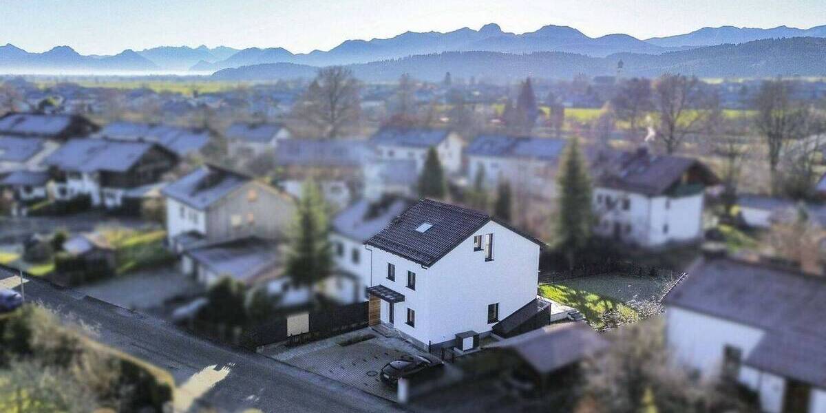 Doppelhaushälfte Bruckmühl Hinrichssegen - 6 Zimmer, 140 m&sup2;, 998.000&euro; | Angebot:26628804