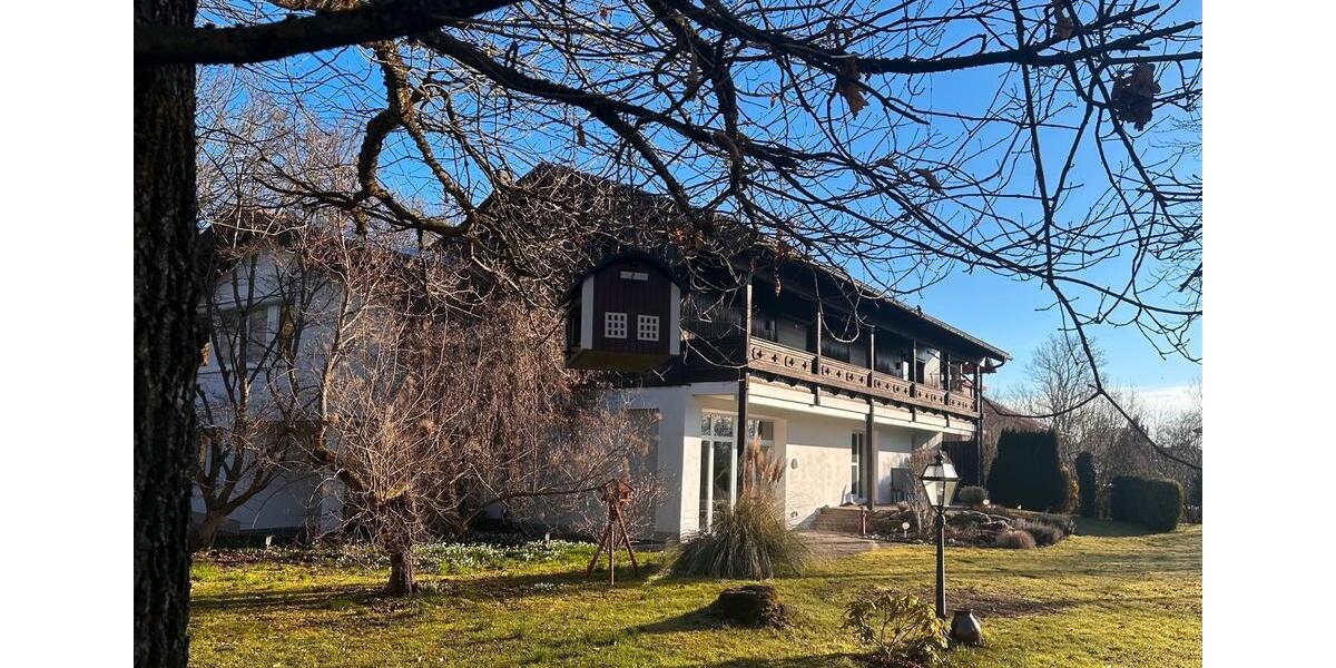 Einfamilienhaus Kolbermoor - 10 Zimmer, 300 m&sup2;, 1.395.000&euro; | Angebot:24818751