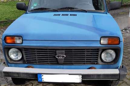 Lada Niva 83.750 km 4.799 &euro; Kolbermoor 83059